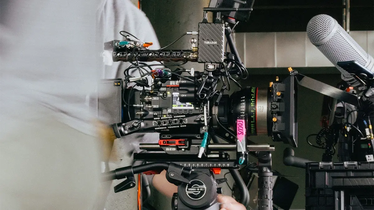 How To Make Cinematic Videos: A Step-by-Step Guide for Stunning Content